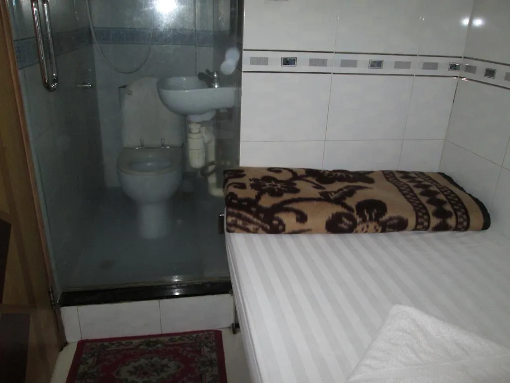 Yan Yan Guest House Kowloon  China